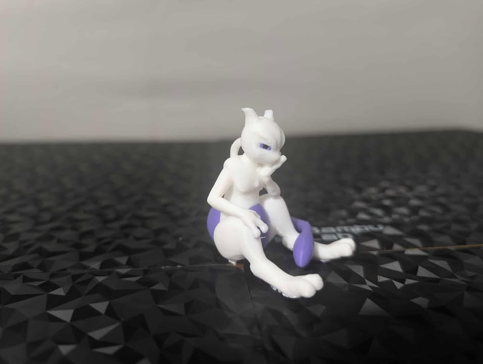 Sitting Mewtwo Figurine