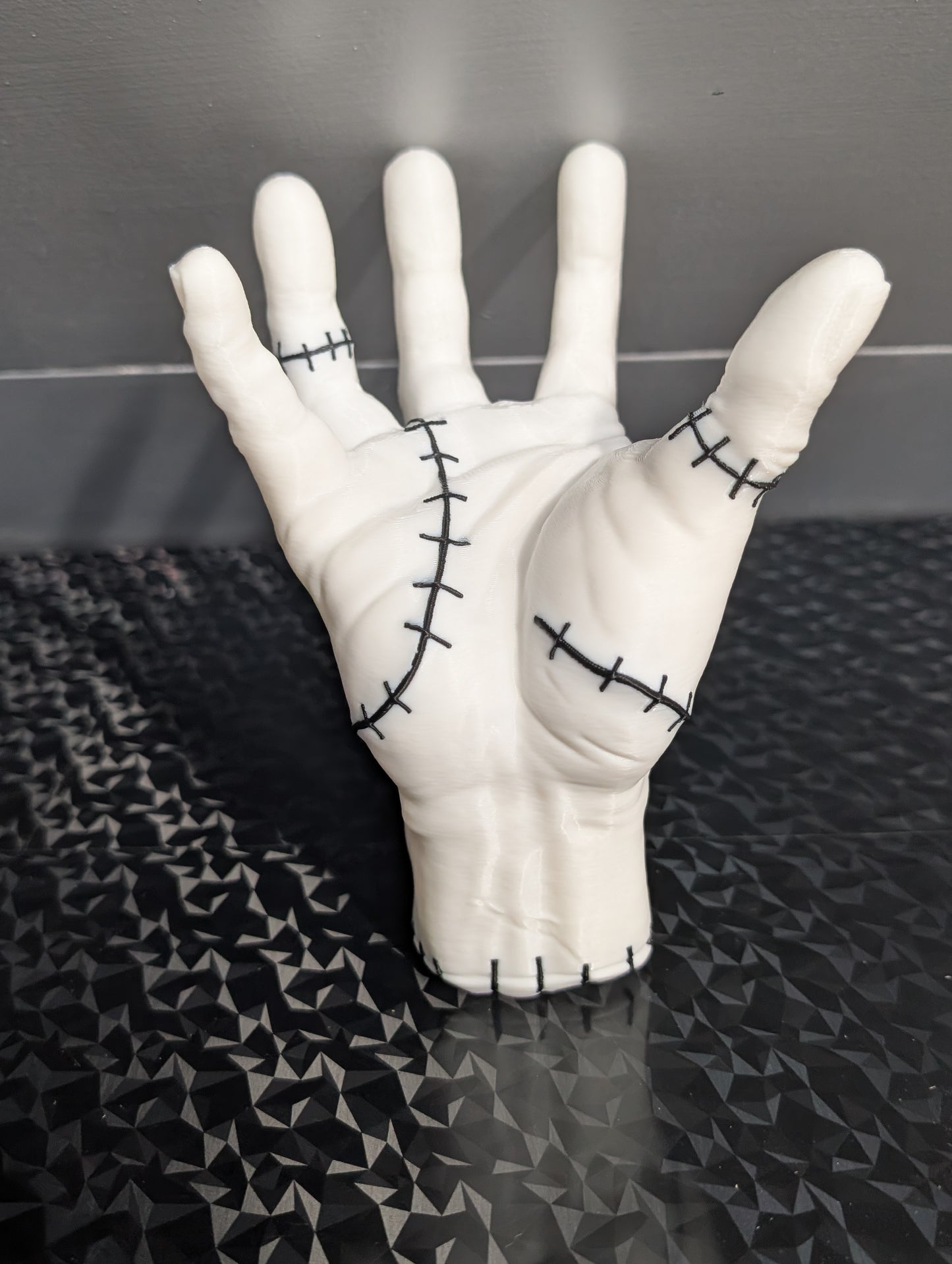 Adams Family - Thing