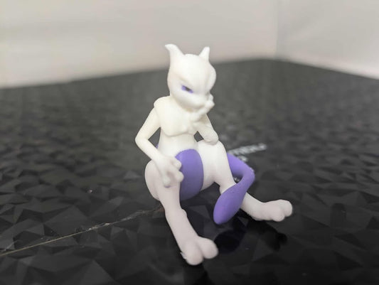 Sitting Mewtwo Figurine